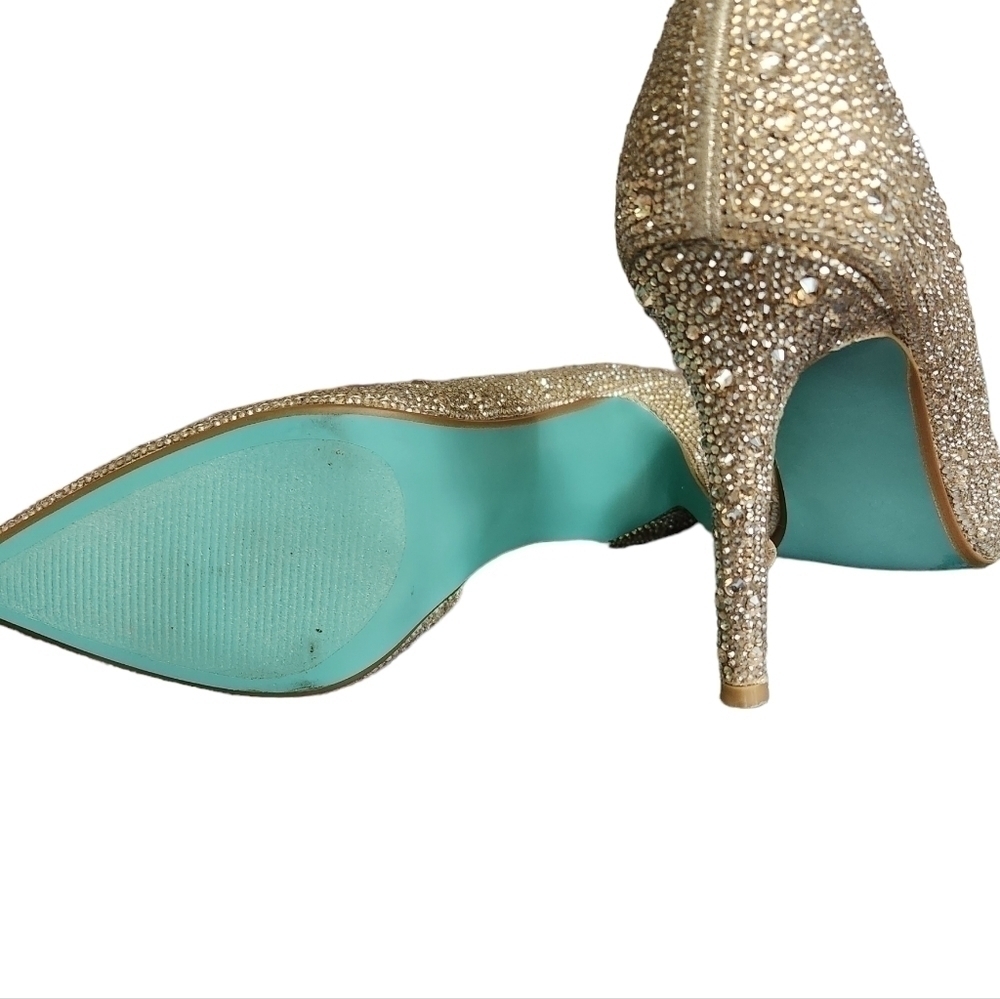 Nowt Betsey Johnson Women's Hazil Dress Pumps in Dusty Gold Size 6 - Picture 8 of 8